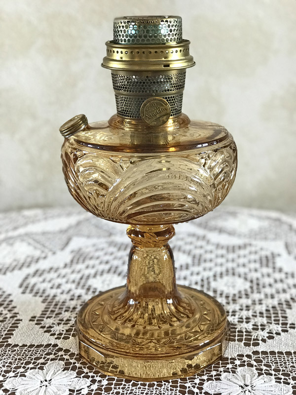 Unique Amber Crystal Bell Stem Washington Drape Aladdin Lamp 